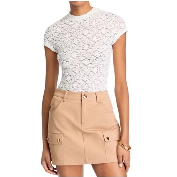AQUA Women's White Lace Mock Neck Short Sleeve Top Blouse Size L - Picture 1 of 9